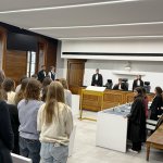 Procès fictif au tribunal de Vienne : les BTS GPME et CG endossent la robe d’avocat lors de la « Nuit du Droit »