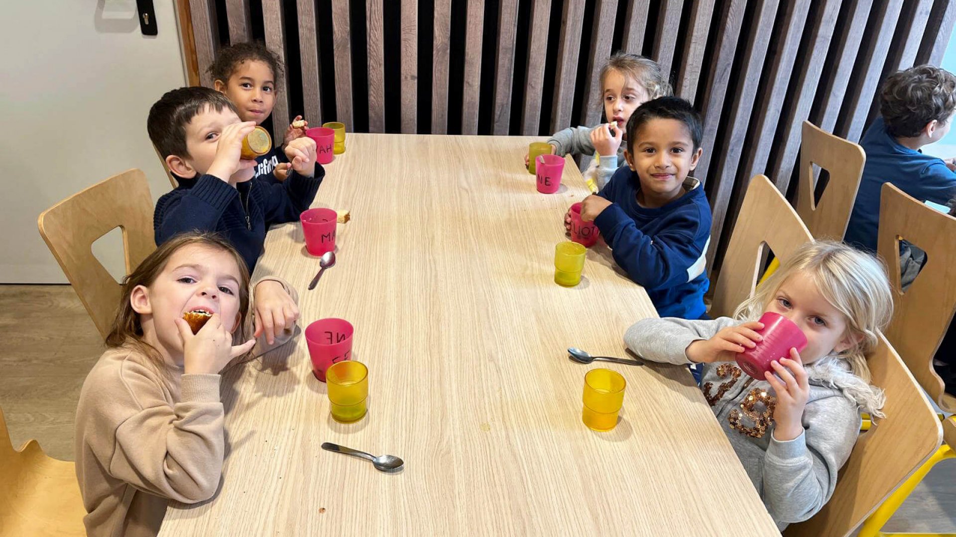 WhatsApp Image 2025-10-20 at 16.03.46